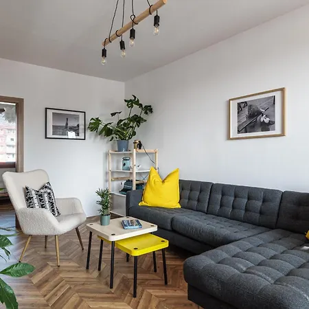 The Nest - Apartman